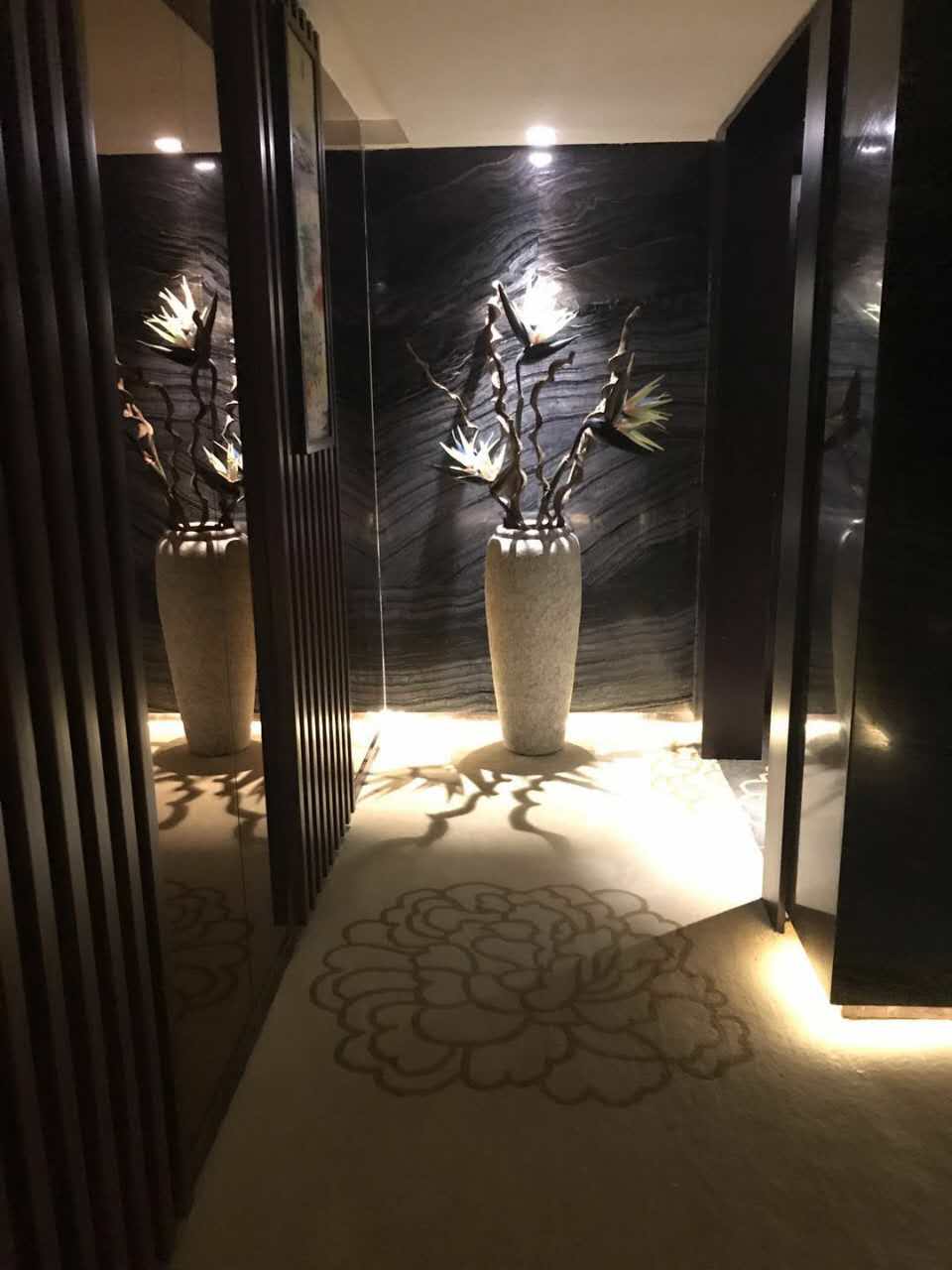 前天去了金水区高端水疗养生会所,拥有一次无法自拨的极致感受